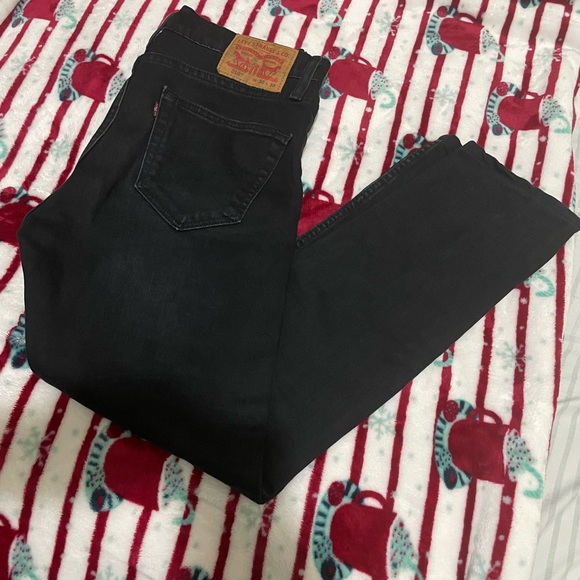 Levi’s Jeans - Picture 4 of 5